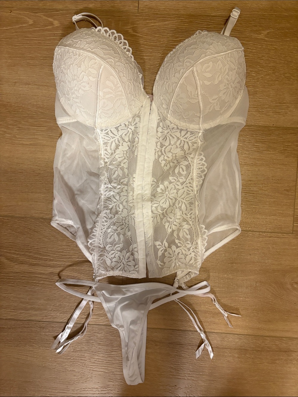 La Vie En Rose Ivory Lace Longline Bustier with Garter Thong